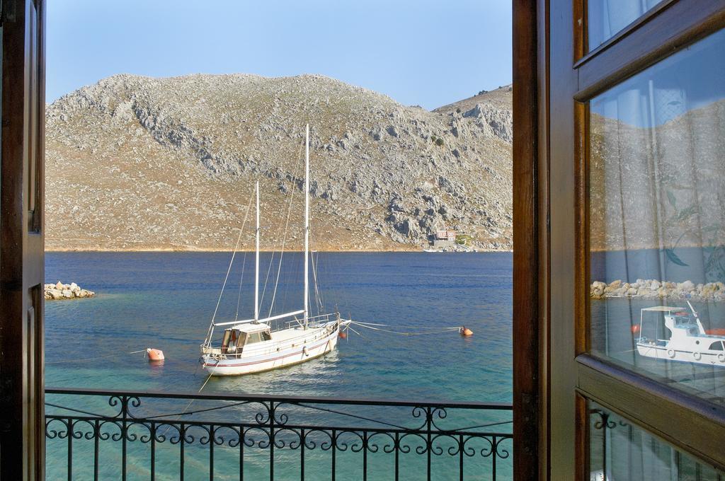 Perla Di Mare Apartment ซีมี ภายนอก รูปภาพ