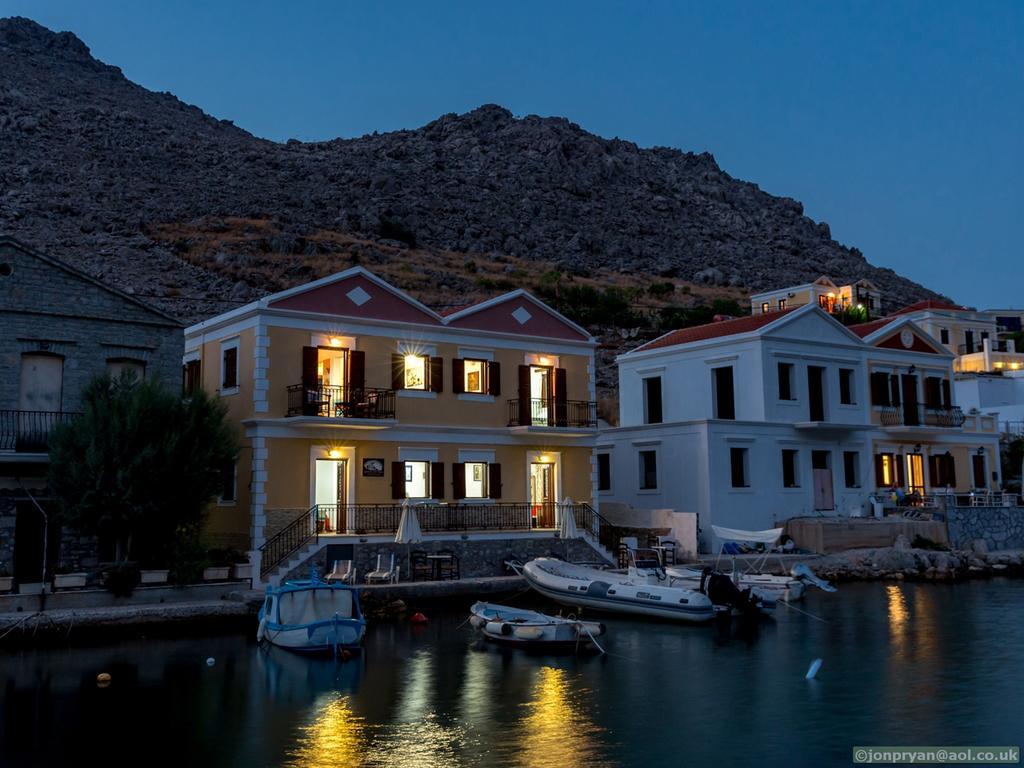 Perla Di Mare Apartment ซีมี ภายนอก รูปภาพ