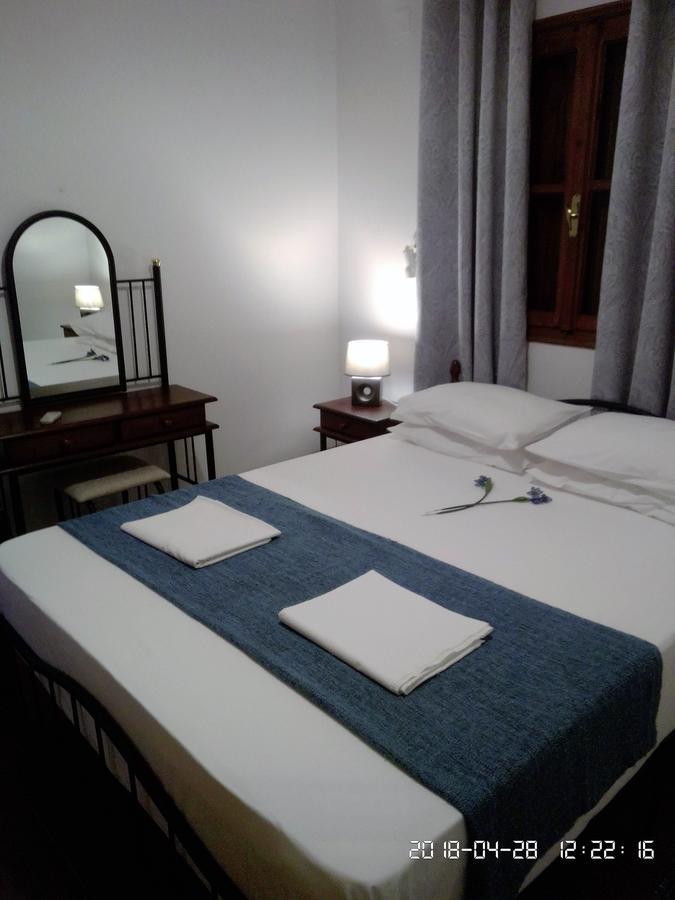 Perla Di Mare Apartment ซีมี ภายนอก รูปภาพ
